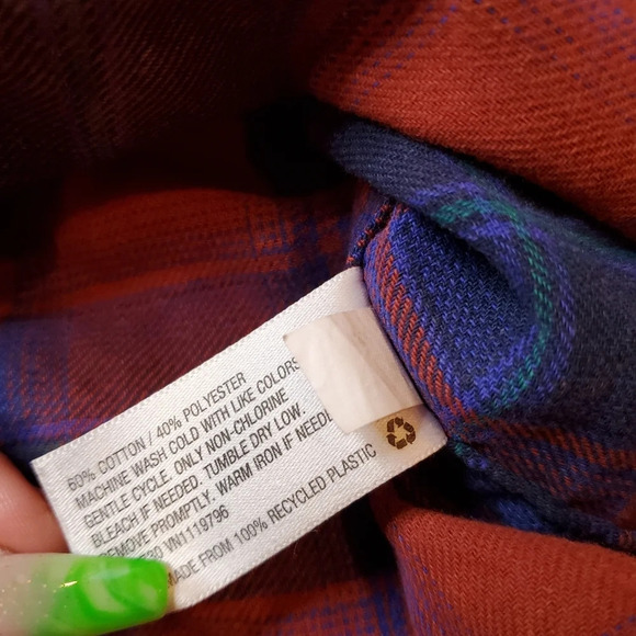 Mossimo Supply Co. Flannel Top - Picture 9 of 9